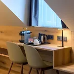 Mercure Altstadt 3*