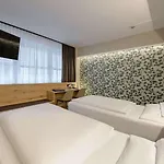 Mercure Altstadt 3*