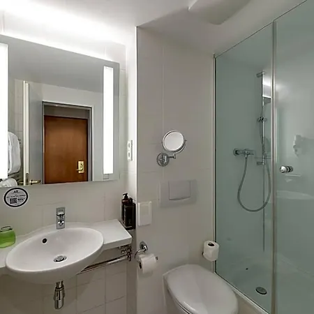 Hotel Mercure Altstadt 3*