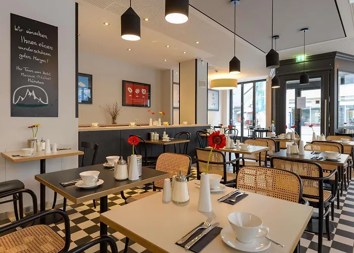 メルキュール アルトシュタット ホテル 3*