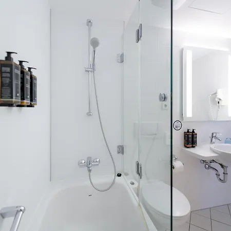 Mercure Altstadt Hotel 3*