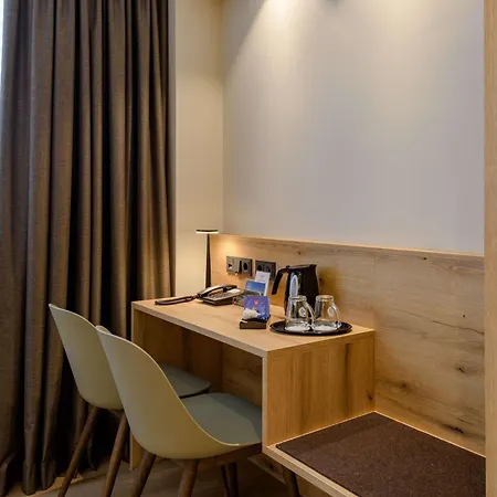Hotel Mercure Altstadt 3*